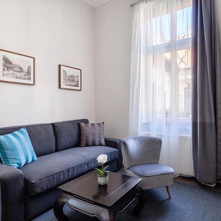 Andrassy Garden Apartment In Center Budapeste Exterior foto